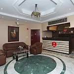 Oyo Flagship 11406 Indira Nagar