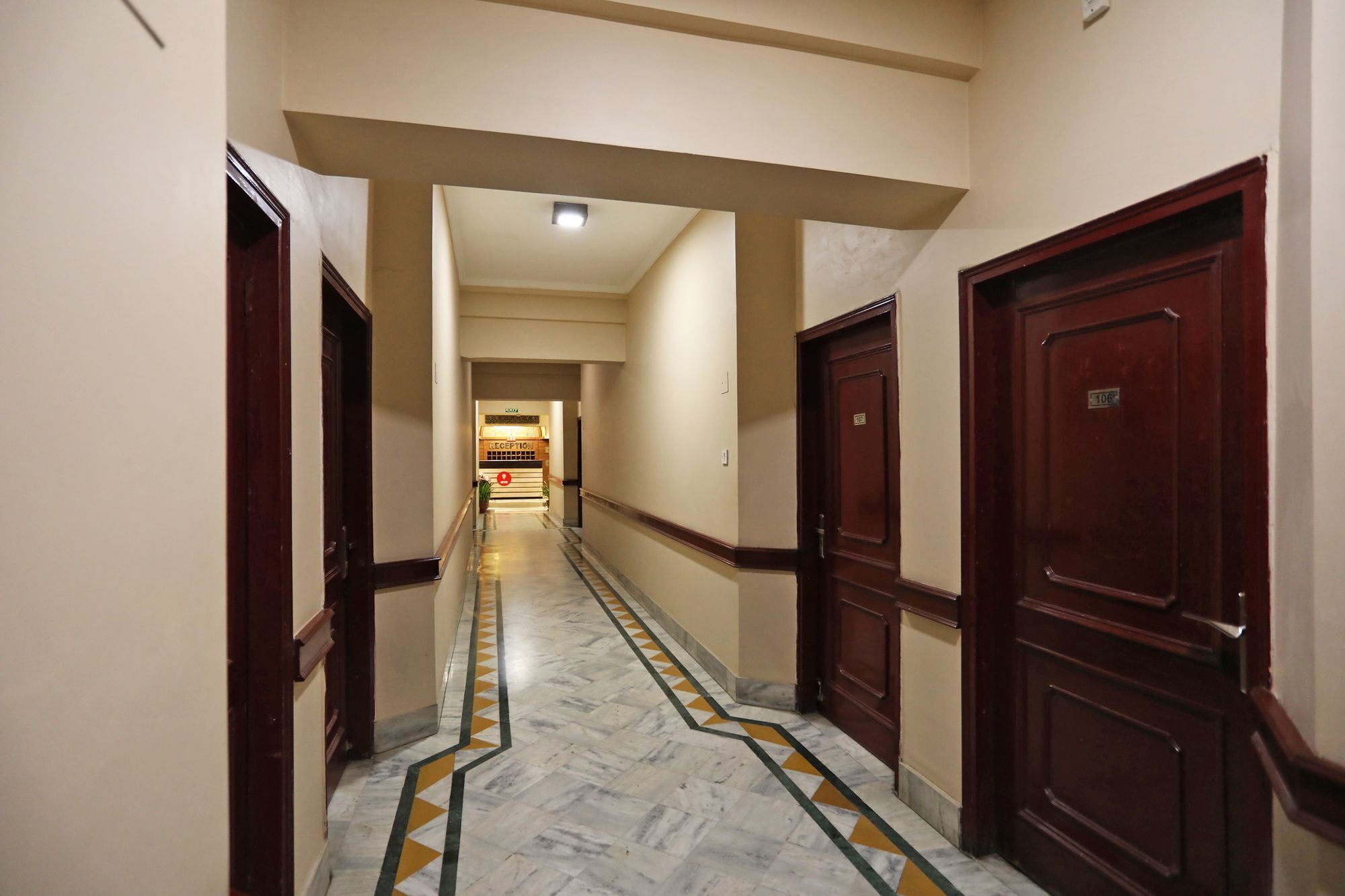Hotel Oyo Flagship 11406 Indira Nagar Lucknow